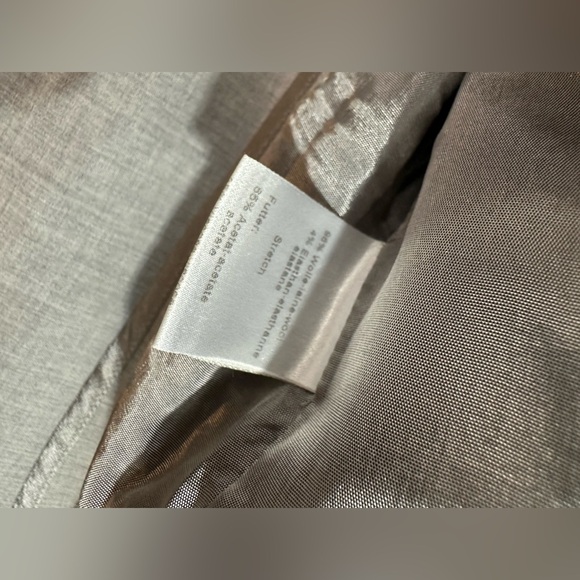 Akris punto size 10 women’s dress coat. Gray wool/elastane - Picture 4 of 7